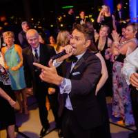 Chris Norton singing in the Laker Lounge